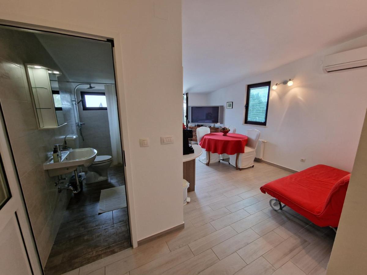 Keser Apartments Rovinj Buitenkant foto