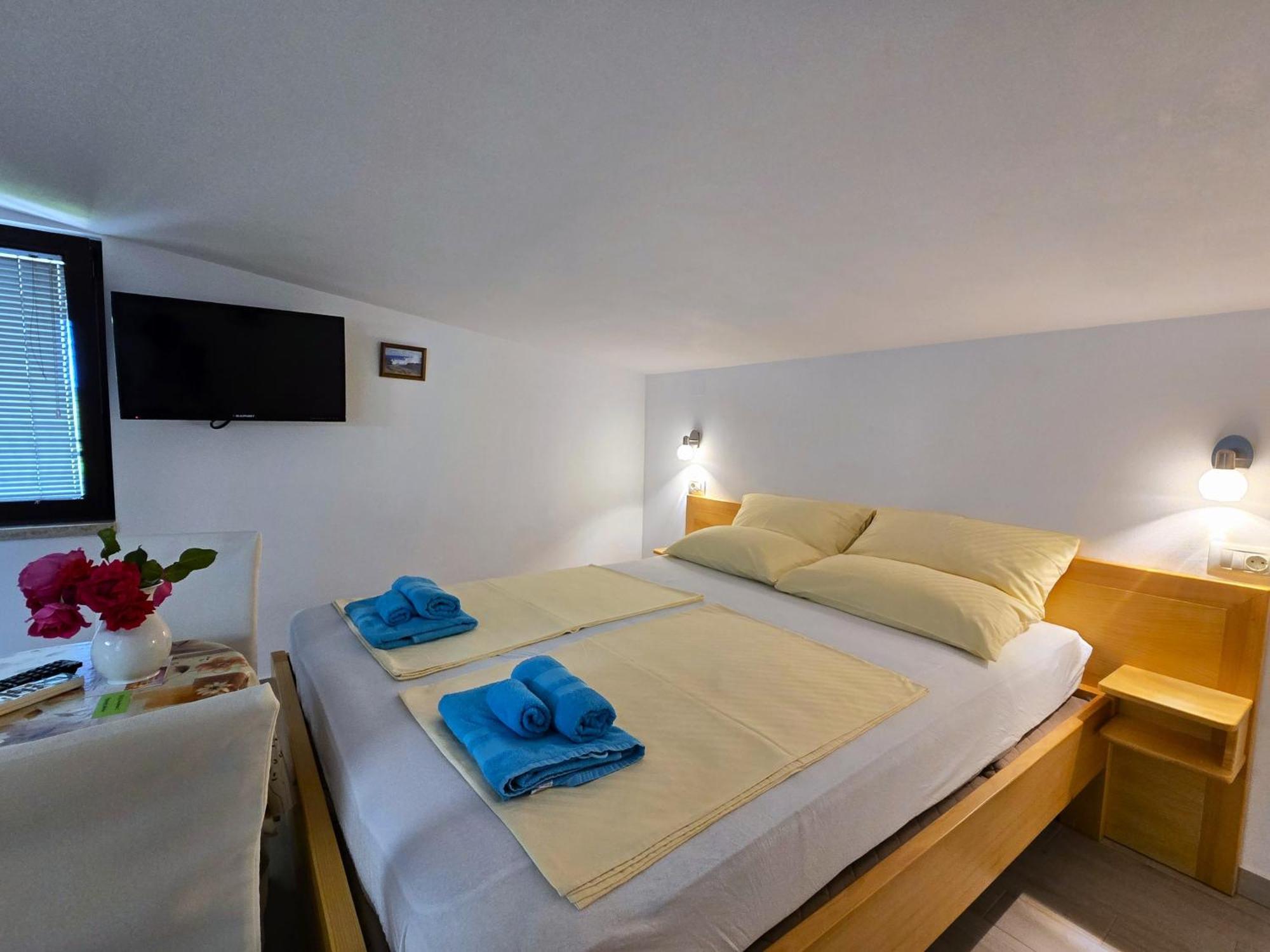 Keser Apartments Rovinj Buitenkant foto