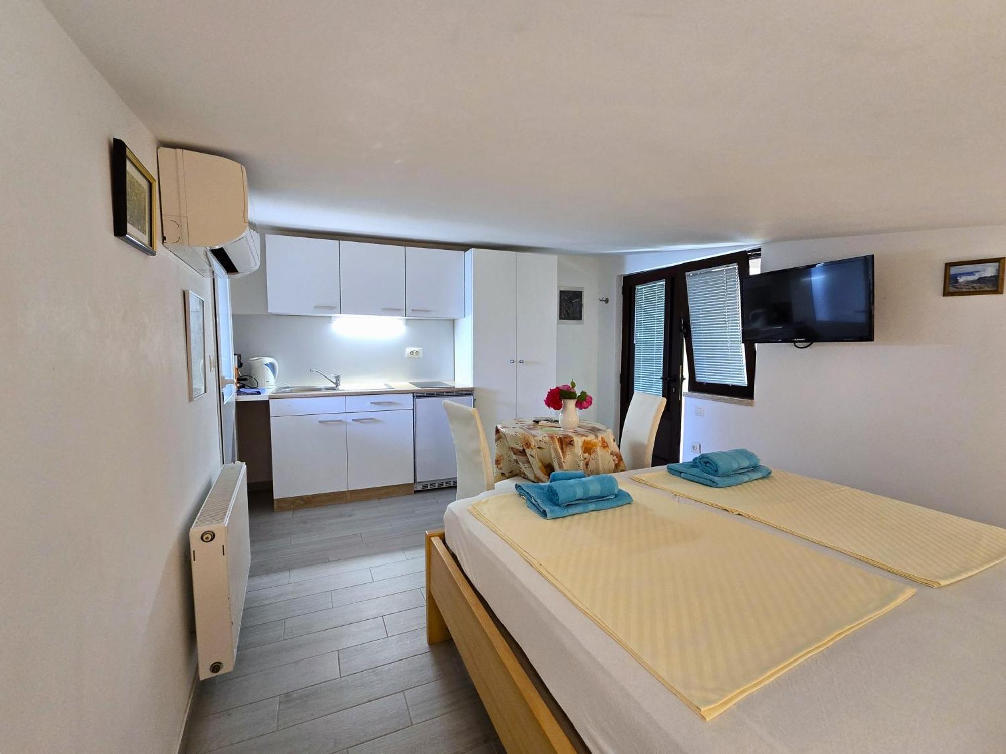 Keser Apartments Rovinj Buitenkant foto