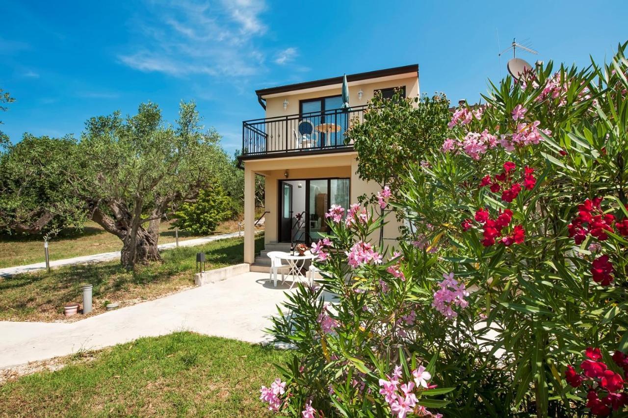 Keser Apartments Rovinj Buitenkant foto